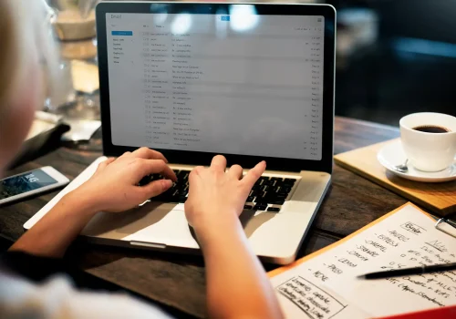 email-blog